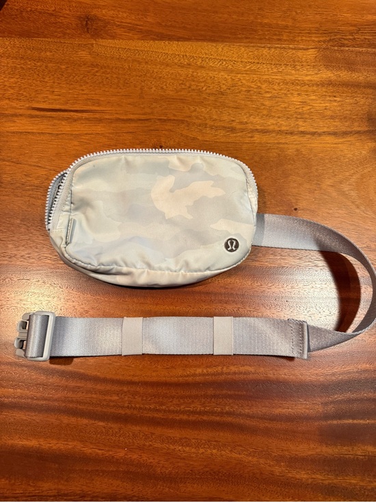 lululemon athletica Handbags - lululemon athletica Light Gray Camo Waist Pack